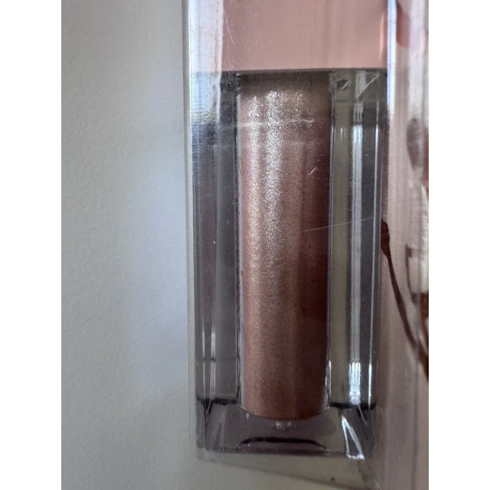 COVERGIRL Exhibitionist by Kelsea Ballerini Liquid Glitter Eyeshadow, New